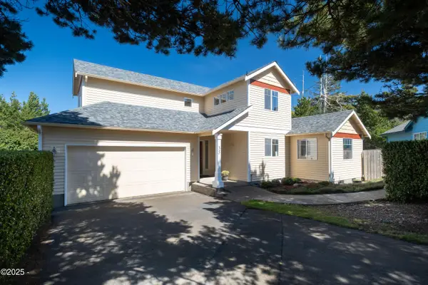 35 Evergreen, Depoe Bay, OR 97341