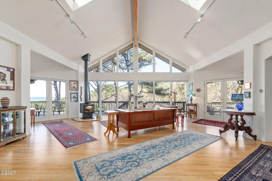 3735 Hwy 101, Yachats, OR 97498 - Image #3