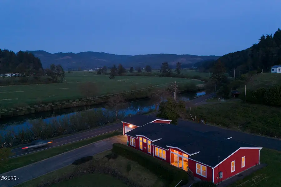 34850 Resort Dr., Pacific City, OR 97135 - Image #3