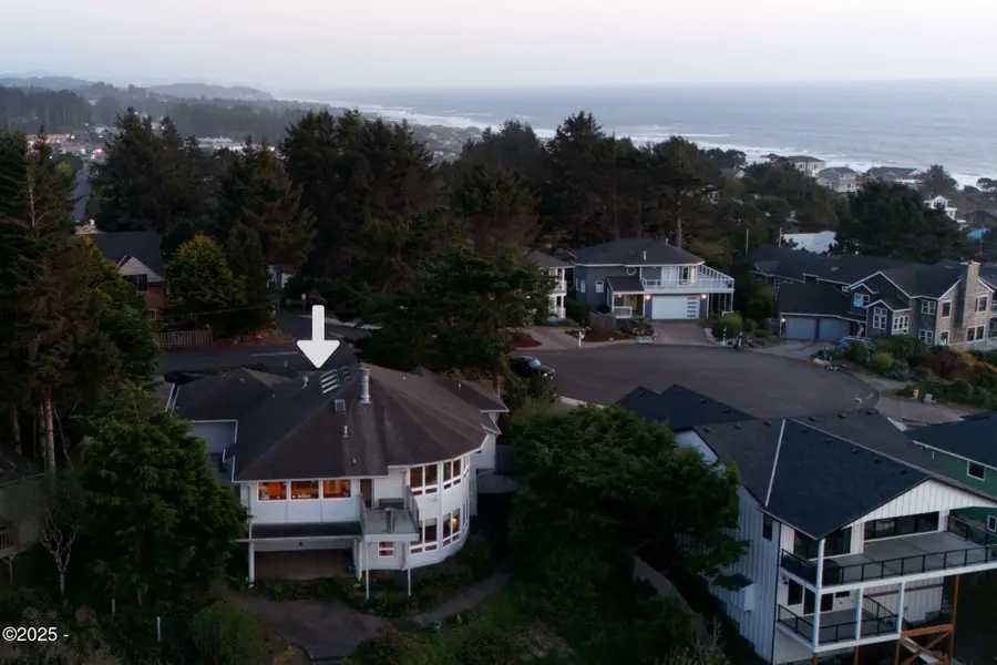 5329 NE Port, Lincoln City, OR 97367 - Image #2