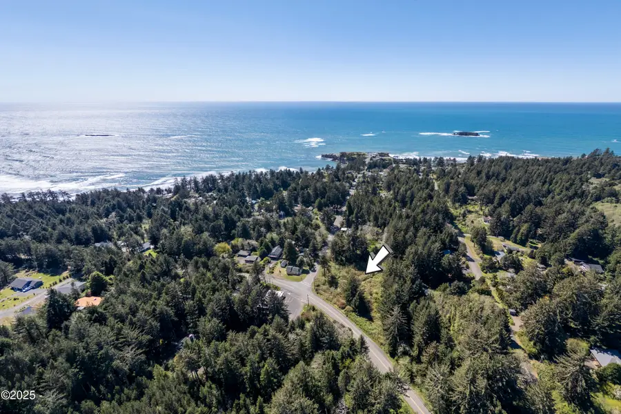 6525 Otter Crest Lp, Otter Rock, OR 97369 - Image #3