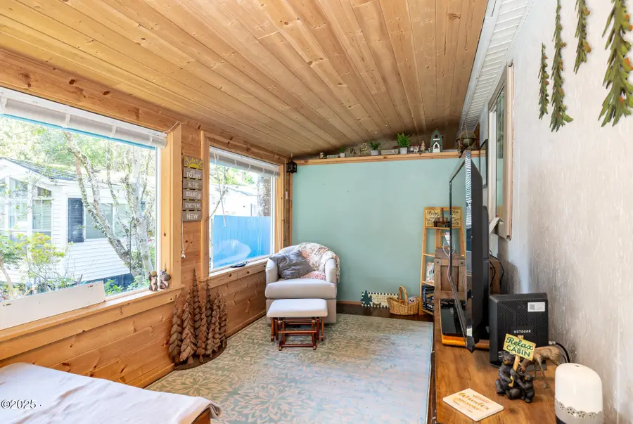 3700 Hwy 101, Depoe Bay, OR 97341 - Image #3