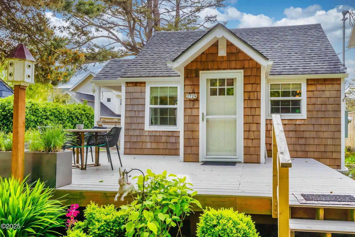 2729 SW Coast, Lincoln City, OR 97367 - Image #1