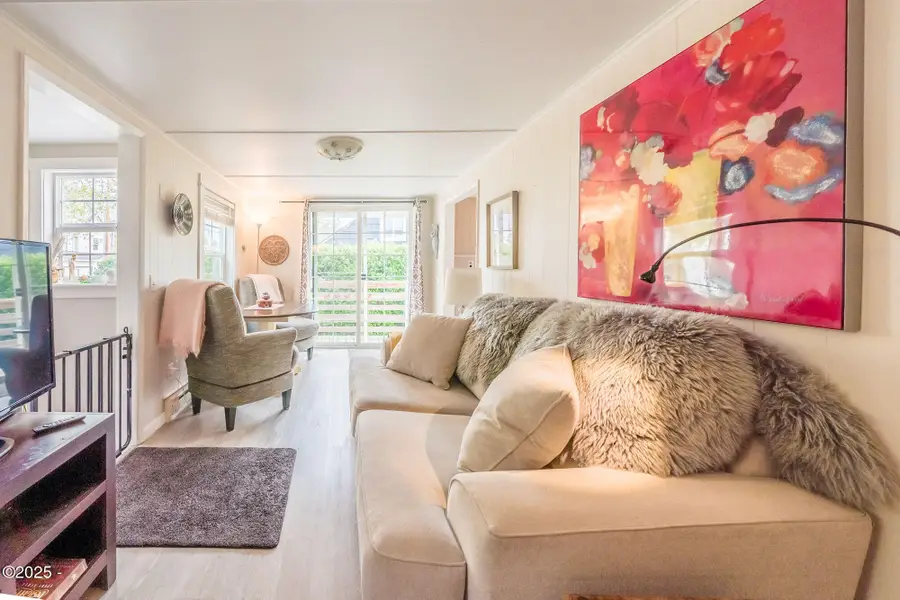 2729 SW Coast, Lincoln City, OR 97367 - Image #3