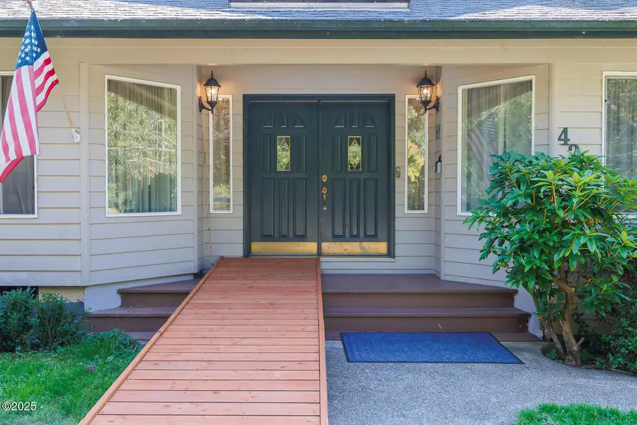 4220 NE Johns, Neotsu, OR 97364 - Image #2