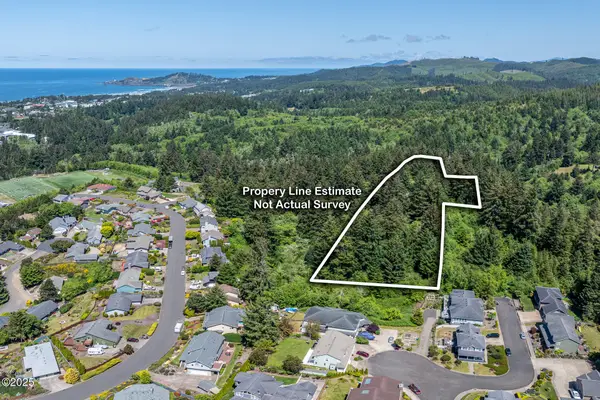 TL 100 NE Newport Heights, Newport, OR 97365