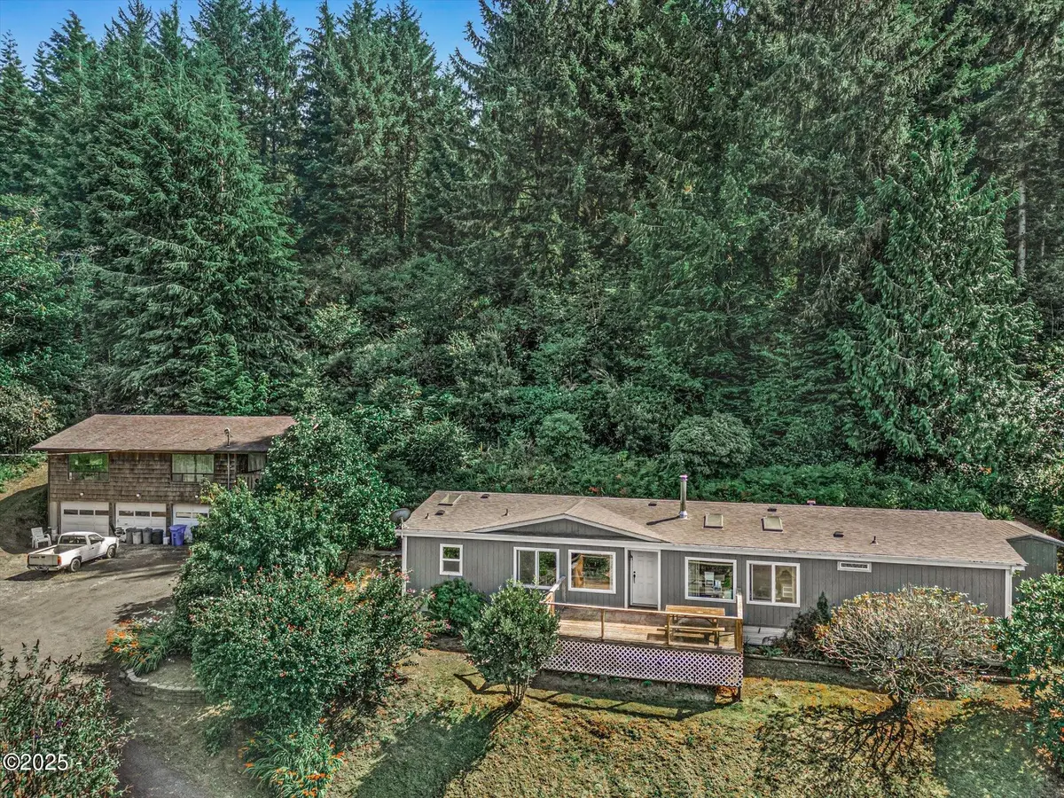 4530 E Alsea, Waldport, OR 97394 - Image #1