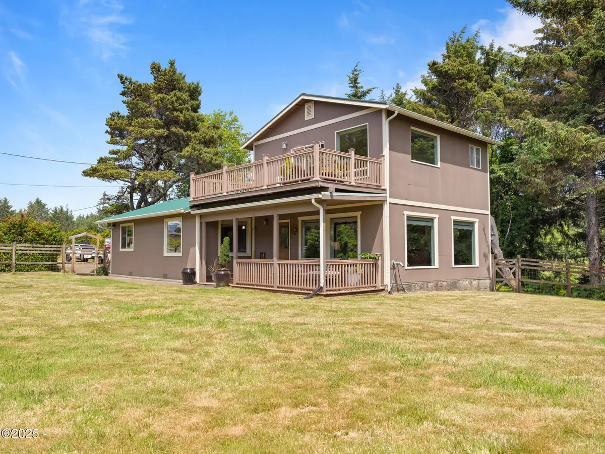 4699 SW Eriksen, Waldport, OR 97394 - Image #1