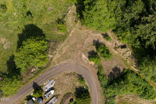 LOT 18 Hwy 101, Cloverdale, OR 97112