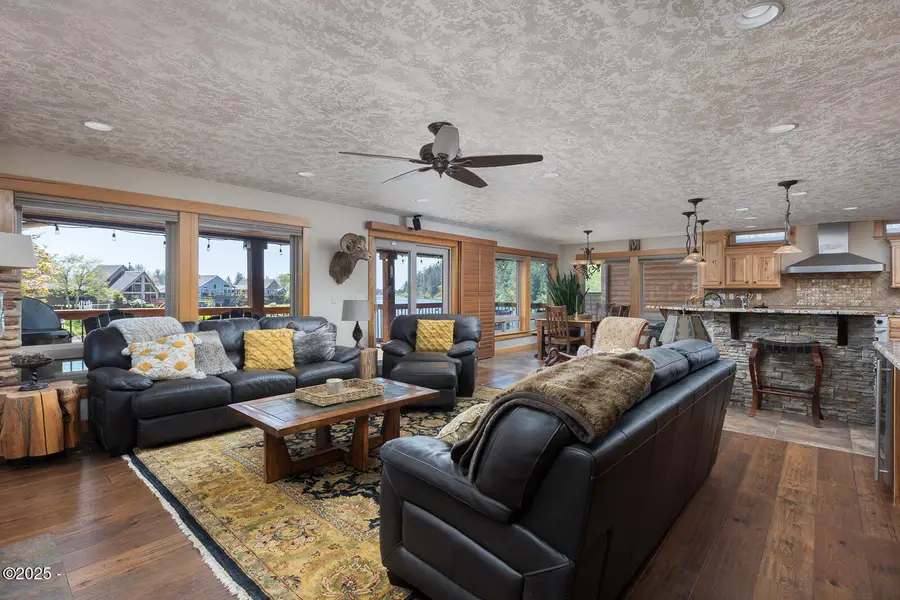 6925 Parker, Pacific City, OR 97135 - Image #3