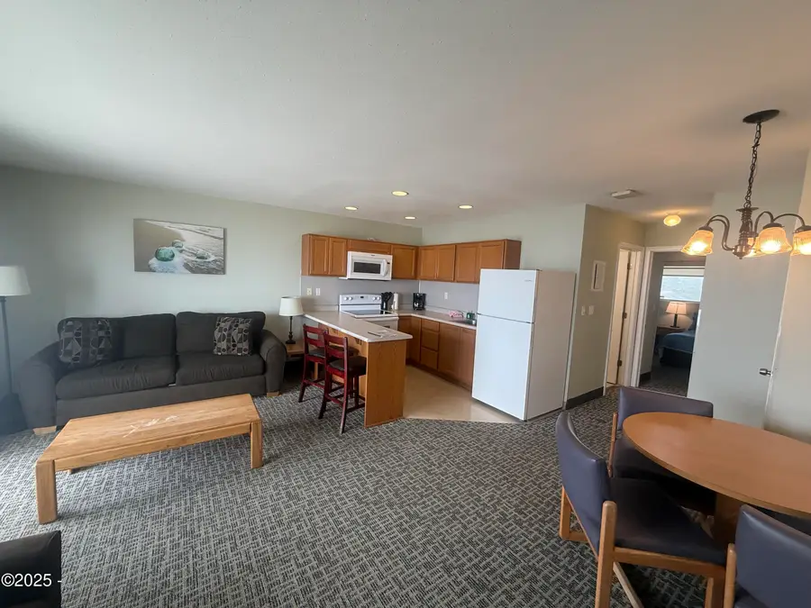 171 SW Hwy 101, Lincoln City, OR 97367 - Image #3