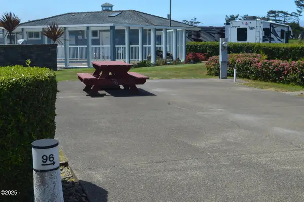 N Coast Hwy,, Newport, OR 97365