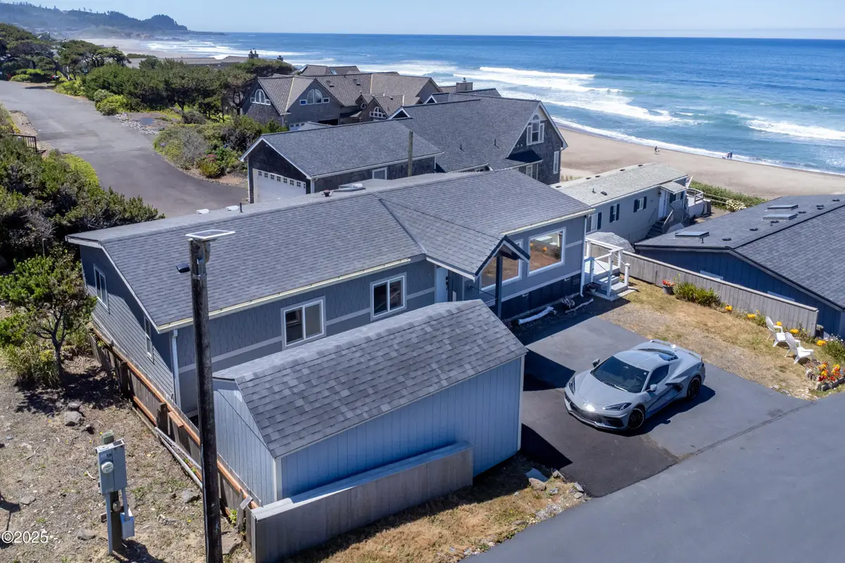 4875 N Highway 101, Depoe Bay, OR 97341 - Image #1