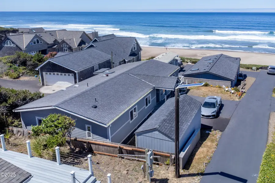 4875 N Highway 101, Depoe Bay, OR 97341 - Image #2