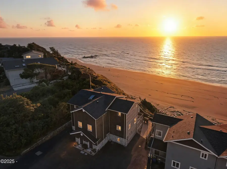 Address Withheld By Seller, Lincoln City, OR 97367 - Image #2