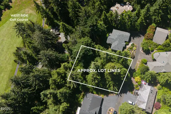 13 Big Tree, Gleneden Beach, OR 97388