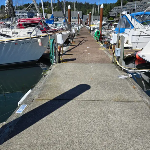 SE Bay, Newport, OR 97365