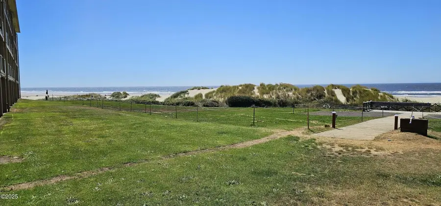 88416 1st, Florence, OR 97439 - Image #3