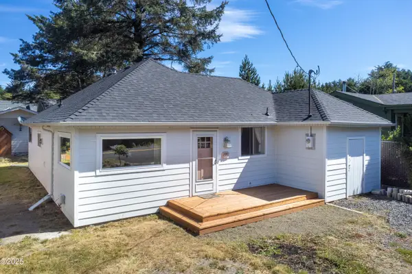 135 Laurel, Gleneden Beach, OR 97388