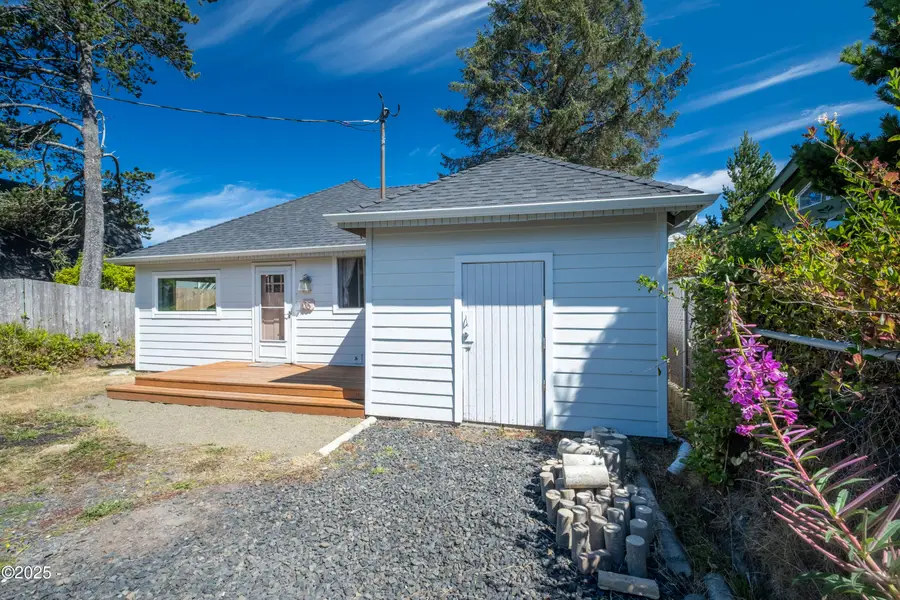 135 Laurel, Gleneden Beach, OR 97388 - Image #2