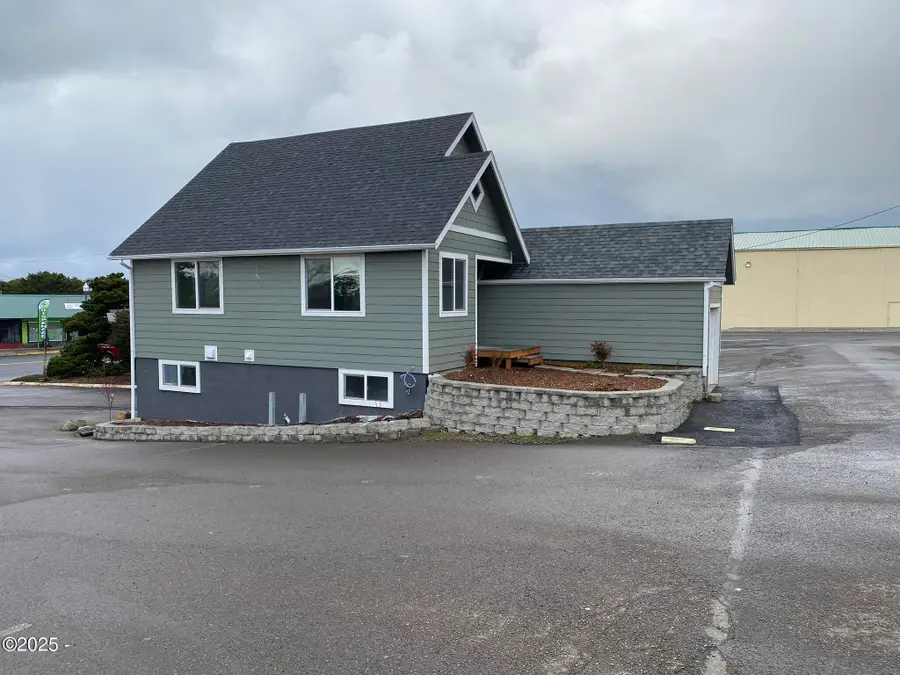 1333 NE Keel, Lincoln City, OR 97367 - #3