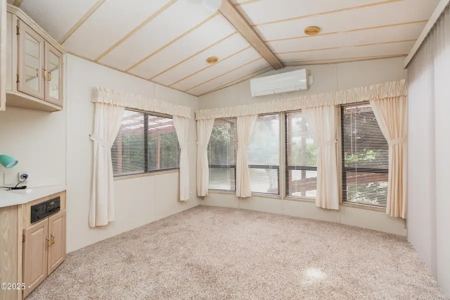 520 SE Quay, Lincoln City, OR 97367 - Image #2