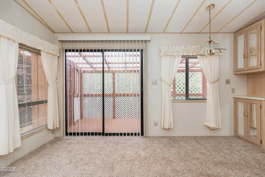 520 SE Quay, Lincoln City, OR 97367 - Image #3