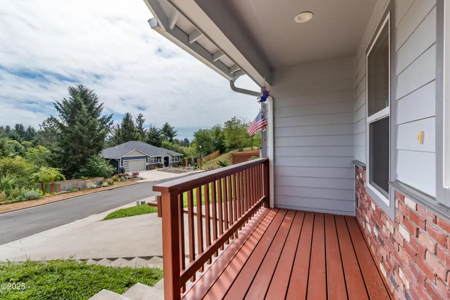5699 NE Voyage, Lincoln City, OR 97367 - Image #2