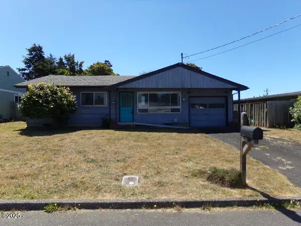 230 NE 10th, Newport, OR 97365