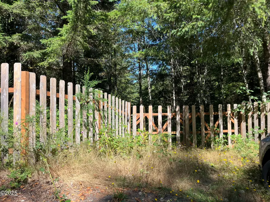 9860 Siletz Hwy, Lincoln City, OR 97367 - Image #3