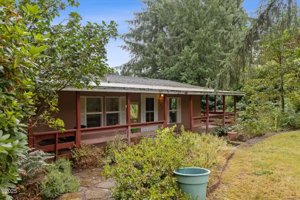 353 N Deerlane, Otis, OR 97368