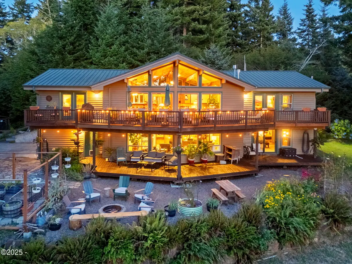 7667 NE Park, Otis, OR 97368 - Image #1