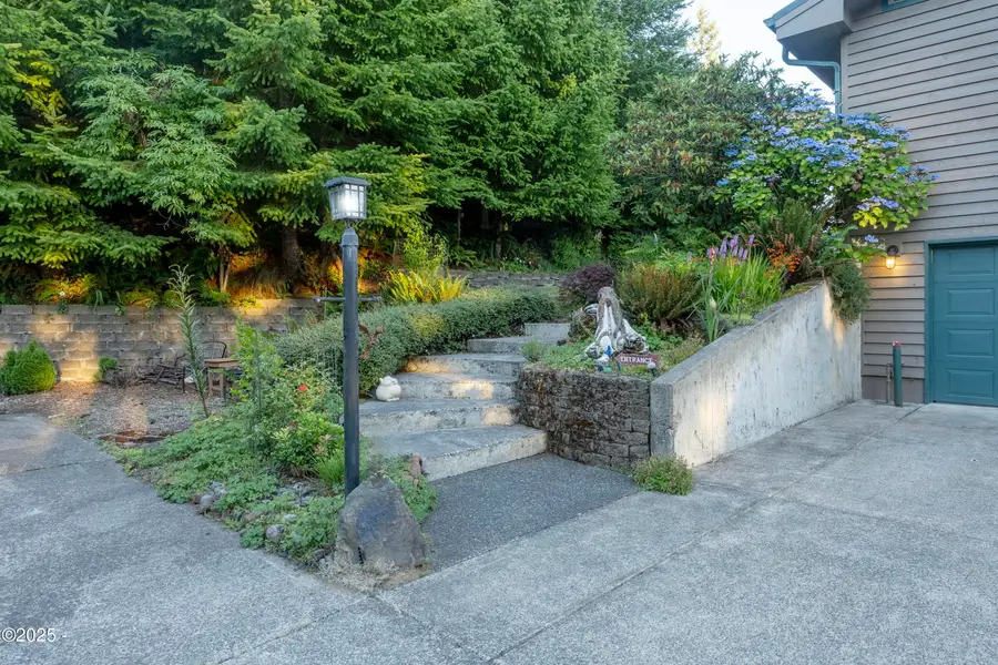 7667 NE Park, Otis, OR 97368 - Image #3