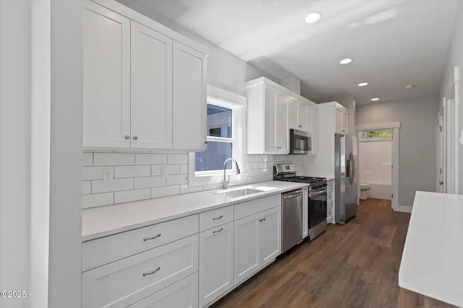 333 SE Oar, Lincoln City, OR 97367 - Image #2