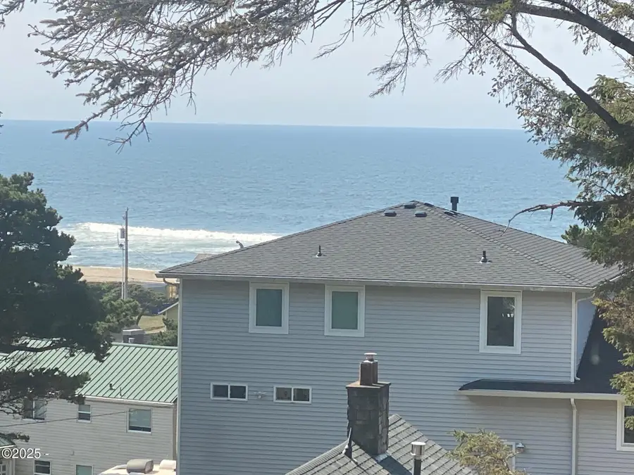 1715 NW 35th, Lincoln City, OR 97367 - Image #3