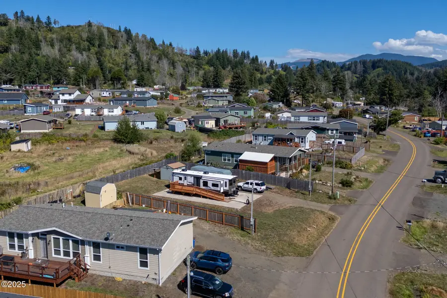 55 N Yodel, Otis, OR 97368 - Image #3