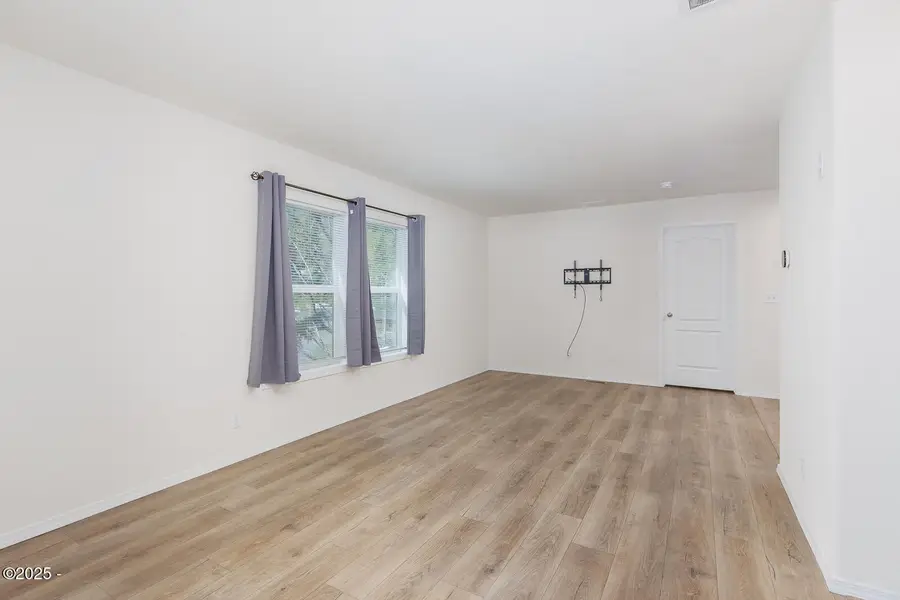 150 NW 5th, Toledo, OR 97391 - Image #2