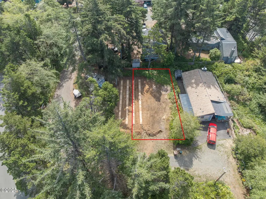 Lot 4 NW 26th, Newport, OR 97365 - Image #2