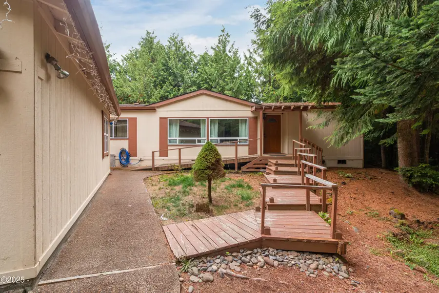 125 School House, Lincoln City, OR 97367 - Image #2