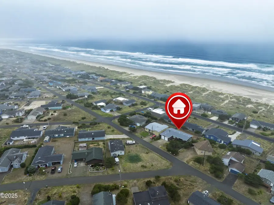 2610 NW Convoy, Waldport, OR 97394 - Image #2