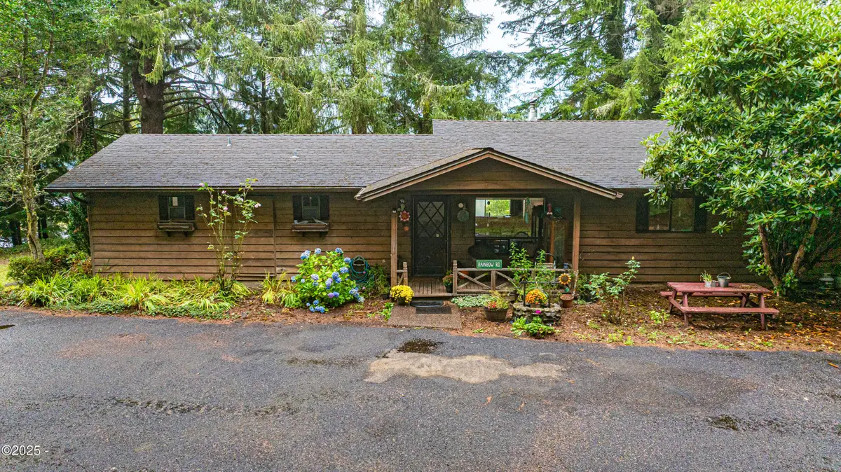 82 E Rainbow, Waldport, OR 97394 - Image #1
