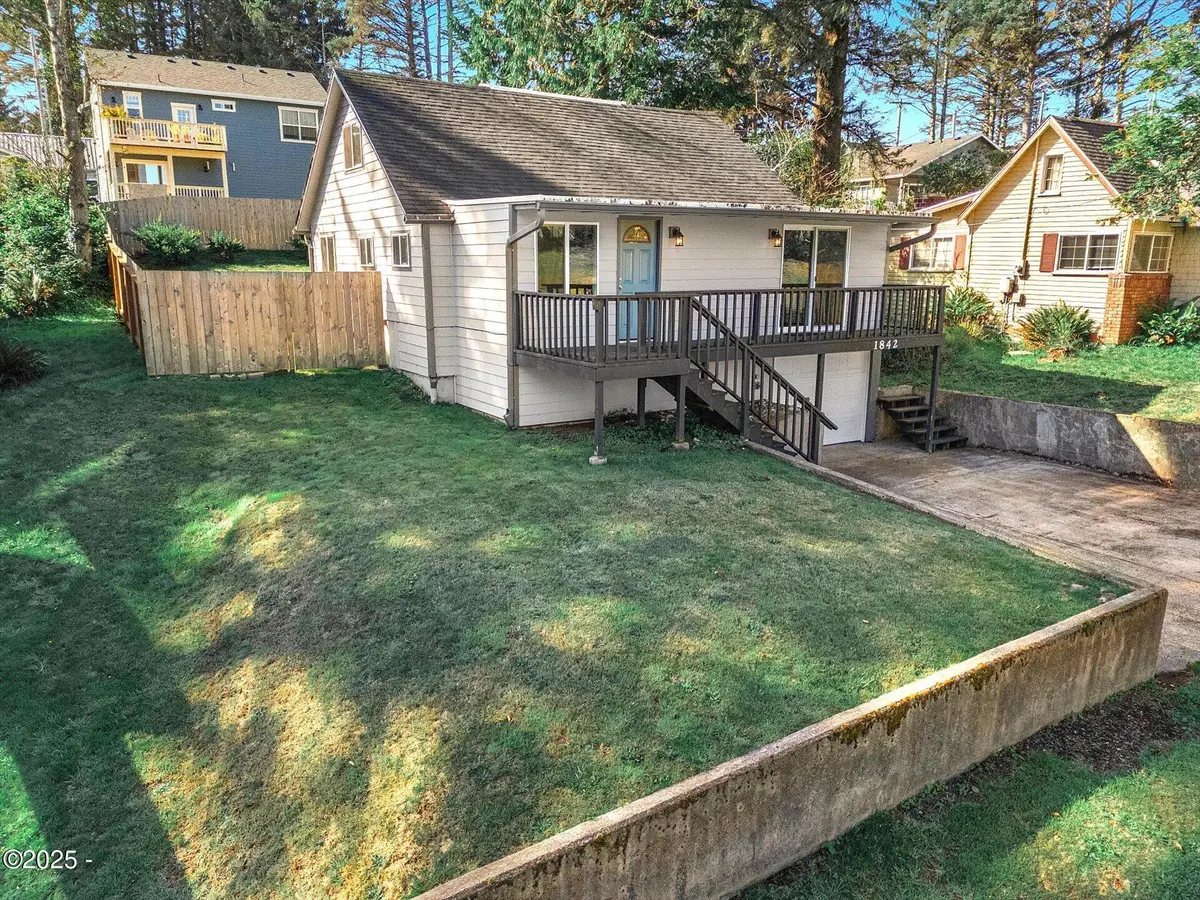 1842 NE 19th, Lincoln City, OR 97367 - Image #1