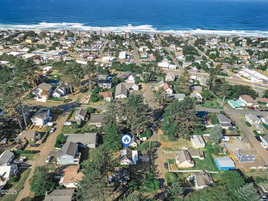 1842 NE 19th, Lincoln City, OR 97367 - Image #3