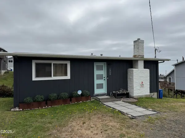 1906 NE 69th, Lincoln City, OR 97367