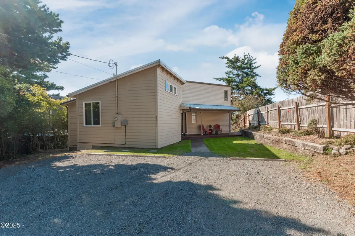 34970 6th, Pacific City, OR 97112 - Image #1