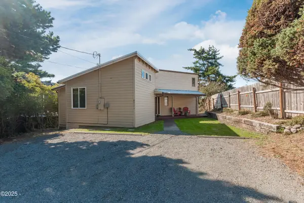 34970 6th, Pacific City, OR 97112