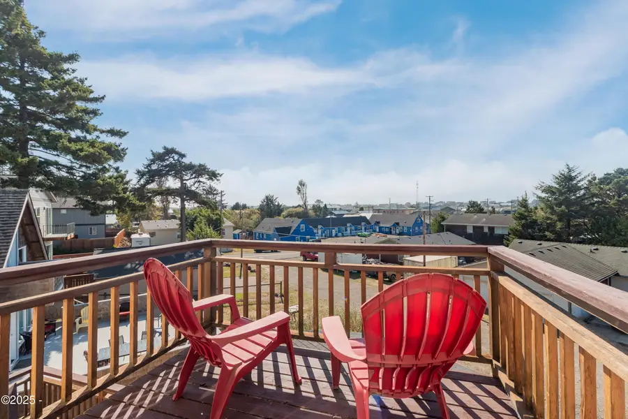 34970 6th, Pacific City, OR 97112 - Image #3