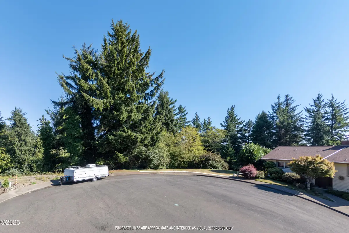 1222 SE 1st, Newport, OR 97365 - Image #1