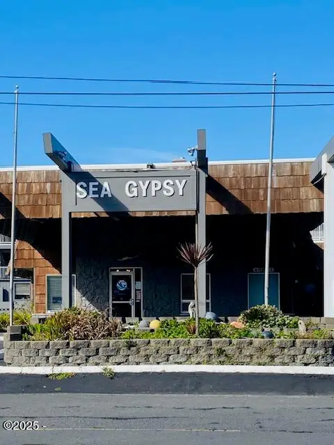 145 NW Inlet, Lincoln City, OR 97367 - Image #1