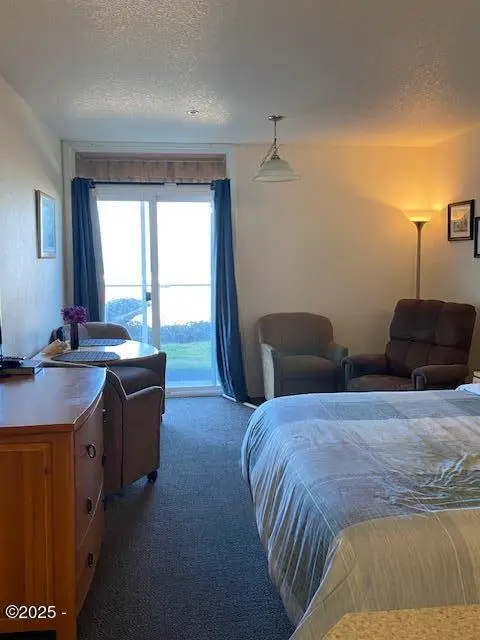 145 NW Inlet, Lincoln City, OR 97367 - Image #2